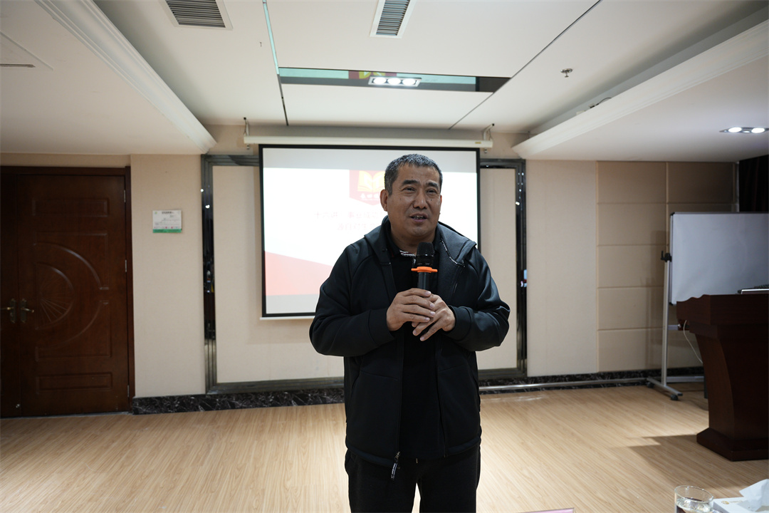 1669101257812470.jpg 张总讲话.jpg