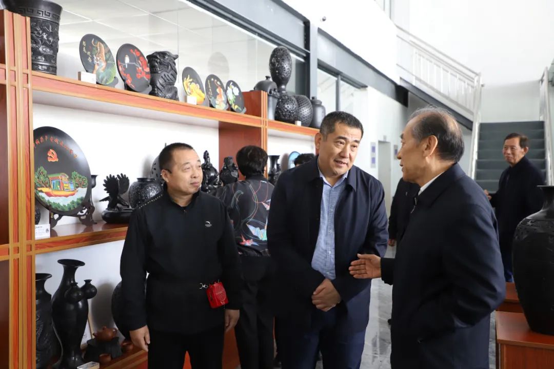 1682835697441070.jpg 4.jpg