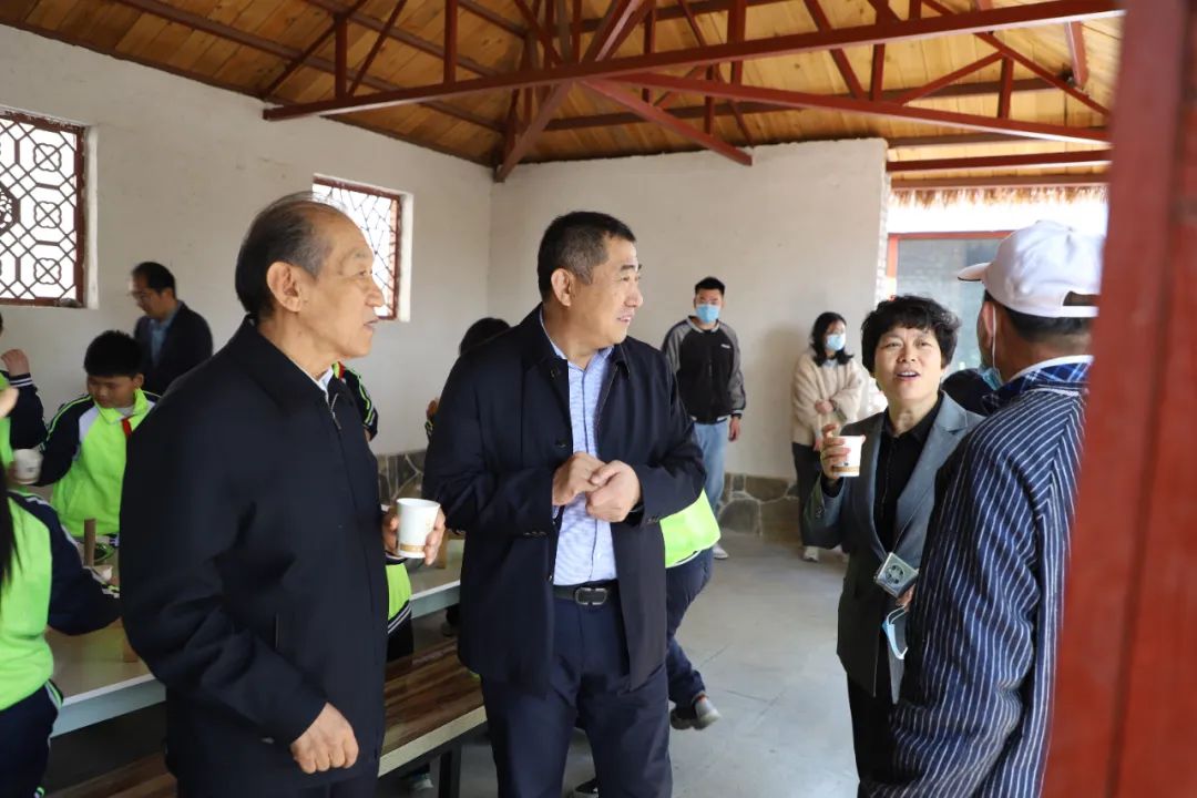 1682835704314306.jpg 5.jpg