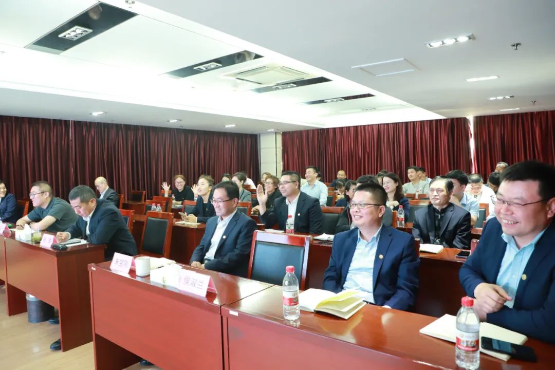 1682836313214822.jpg 会场.jpg